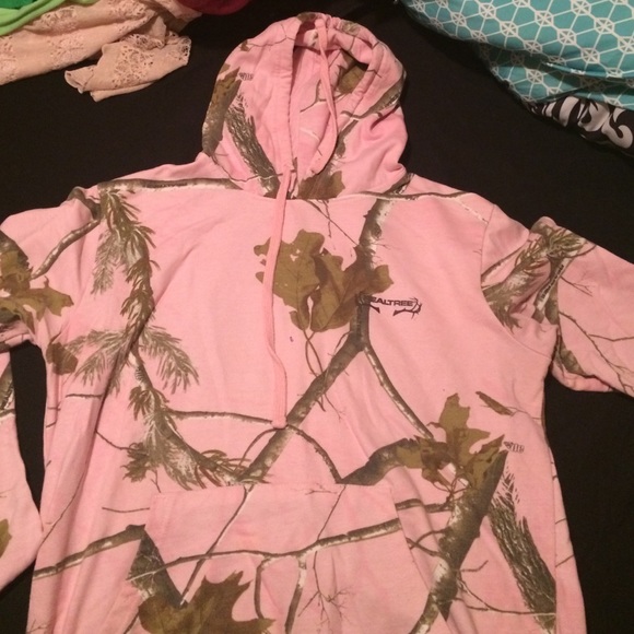 Realtree pink camp sweatshirt