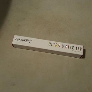 ULTRA MATTE LIPSTICK