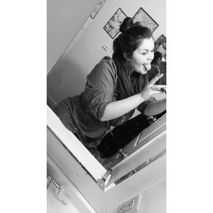 Meet your Posher, Brooke