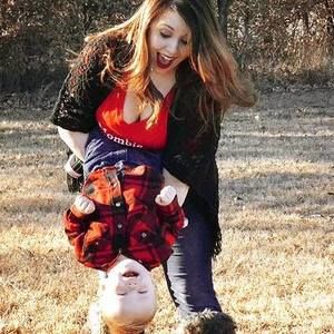 Meet your Posher, Lacey