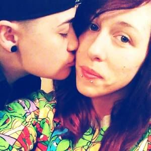 Meet your Posher, Kendra