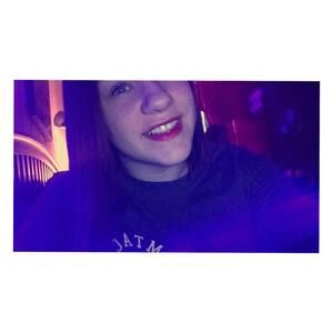 Meet your Posher, Abigail