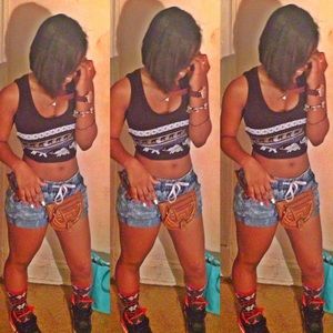 Meet your Posher, Queen