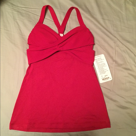 SOLD-NWT Lululemon Wrap It Up Bra Workout Tank
