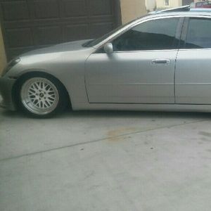 Meet your Posher, Karla