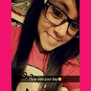 Meet your Posher, Vicky