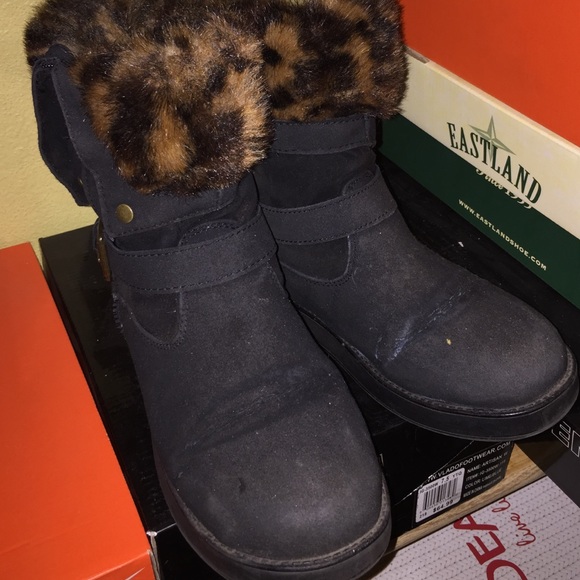 wore guess winter boots