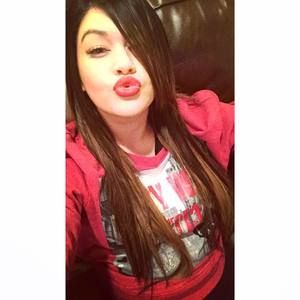 Meet your Posher, Evangelina