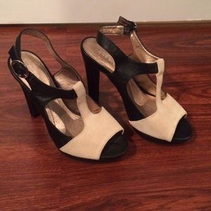 BCBG heels