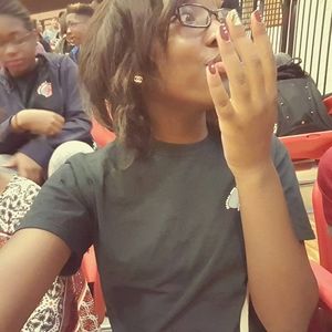 Meet your Posher, Veronica