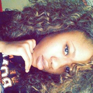 Meet your Posher, Parysh