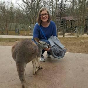 Meet your Posher, Hannah
