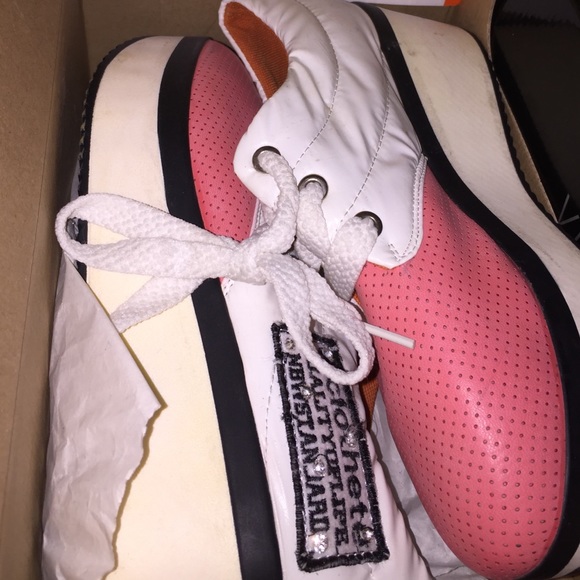 Fashion woman sneaker