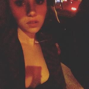 Meet your Posher, Eneida