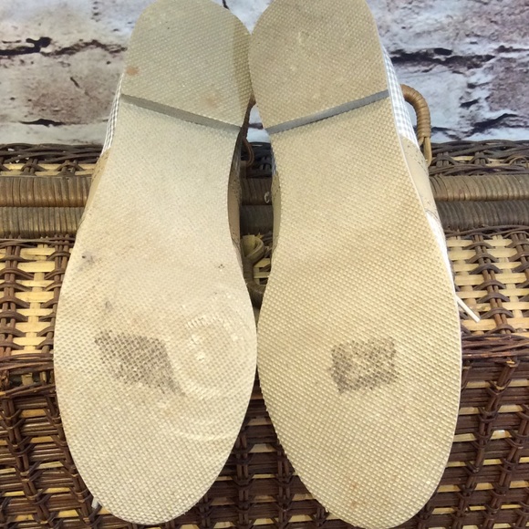 SOLD Eastland Women's Sadie Classic Oxfords - Picture 4 of 4