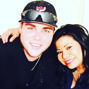 Meet your Posher, Priscilla