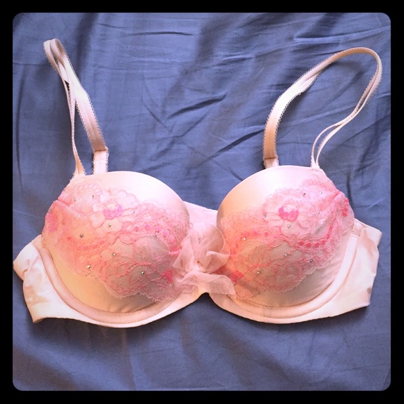 VS pink lace/tulle bra 32C