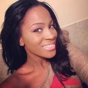 Meet your Posher, Andrea