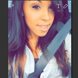 Meet your Posher, Micaela