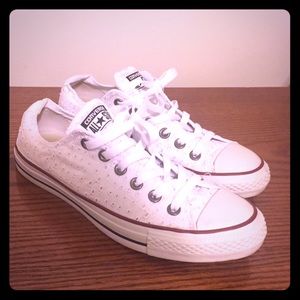 White converse all stars!