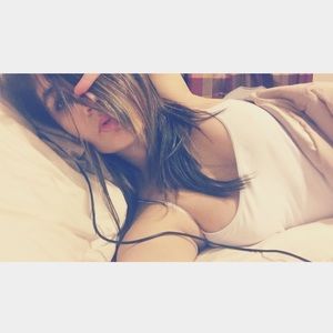 Meet your Posher, Alexis