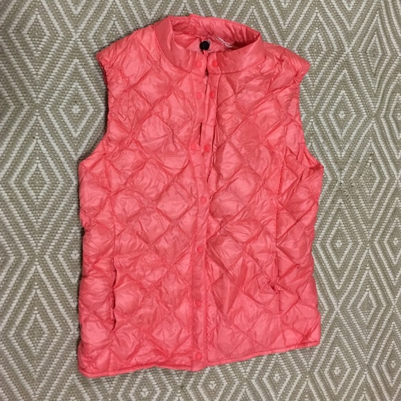 Uniqlo Ultra Light Down vest