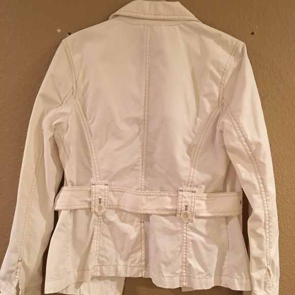 Sold - Picture 2 of 4