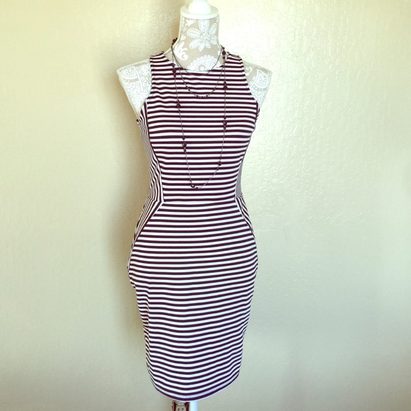 Dresses & Skirts - 🎉 HP 🎉 Fitted Bodycon Striped Blue Sheath Dress