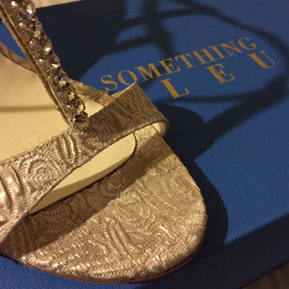 Stunning Something Bleu Diamanté Brocade Heels - Picture 3 of 4