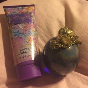 Taylor swift perfume 3.4ml