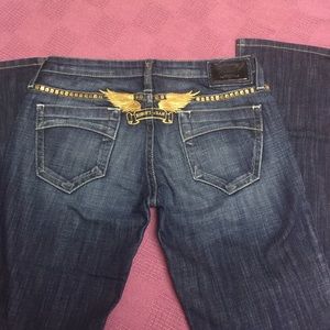 Robins Jeans