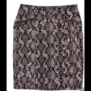 💯% AUTHENTIC MICHAEL KORS SNAKE PRINT SKIRT