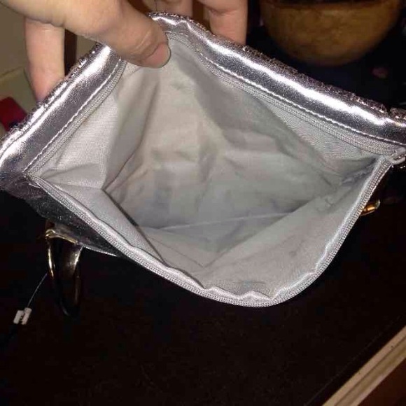 Sliver wristlet - Picture 3 of 4