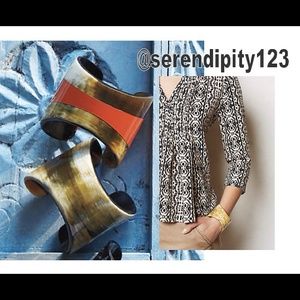 Anthropologie Banded Horn Cuff – Neutral - NWT