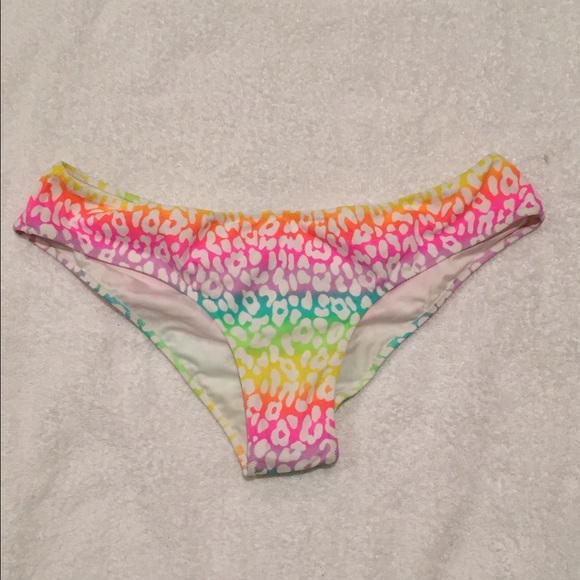 VICTORIA SECRET CHEEKY SWIM