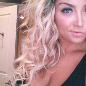 Meet your Posher, Traci