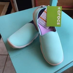 Women's Crocs Duet Bust Day Skimmer