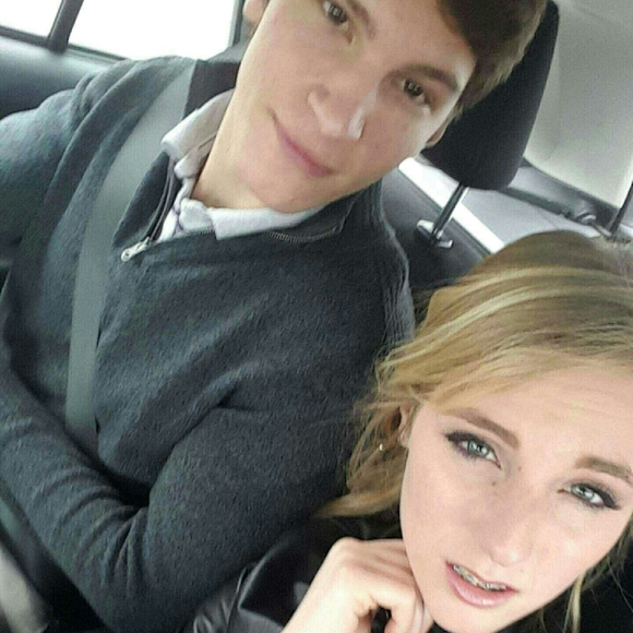 Meet your Posher, Elizabeth - Picture 1 of 1