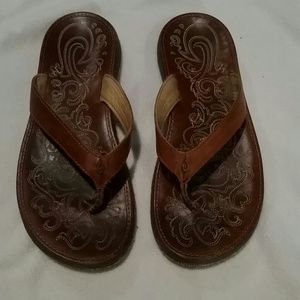 sandals