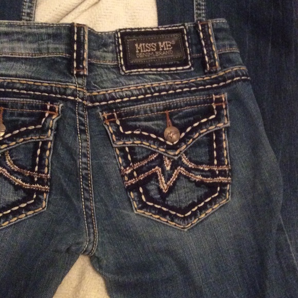 SOLD - Picture 2 of 4