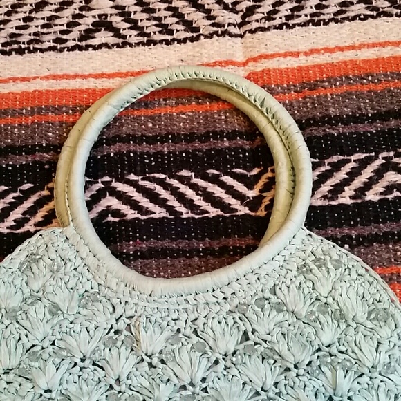 Handbag - Picture 3 of 4