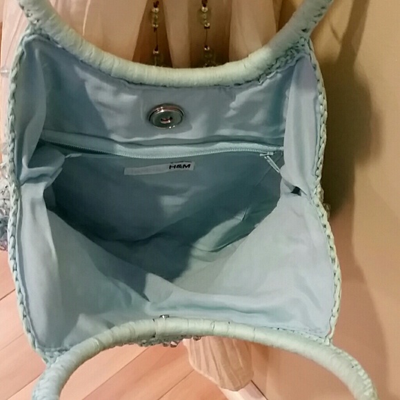 Handbag - Picture 4 of 4