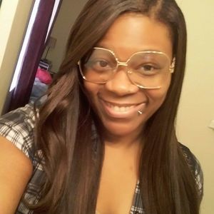 Meet your Posher, Kimberly