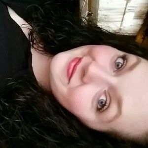 Meet your Posher, Ariel