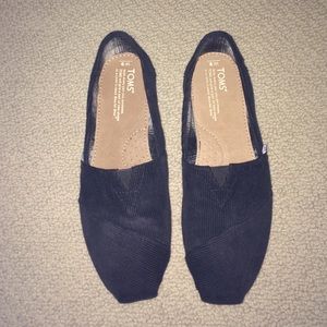 NWT black corduroy toms (sz 9)