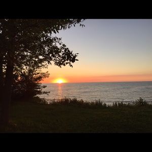 Meet your Posher, Sutunya