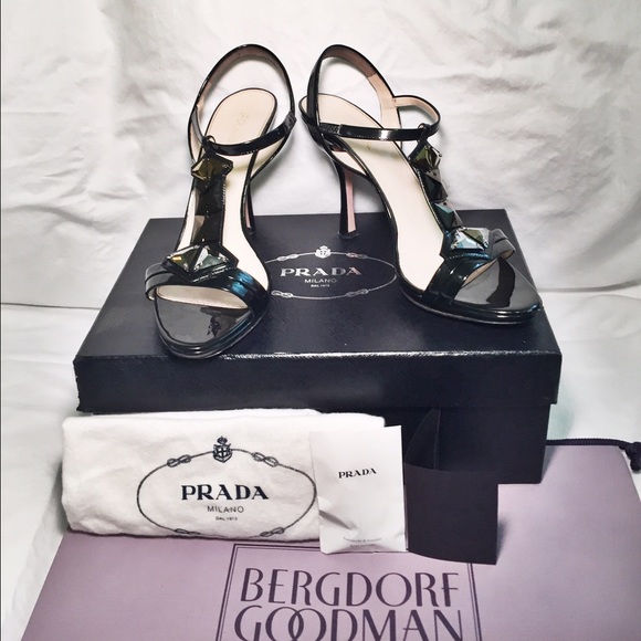 Prada Vogue Nero Evening Sandals