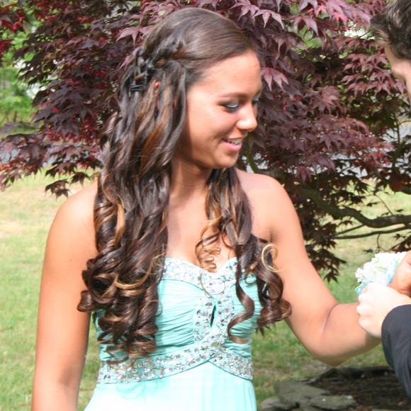 LIKE NEW Teal Prom Dress - Picture 3 of 4