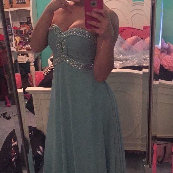 LIKE NEW Teal Prom Dress - Picture 4 of 4