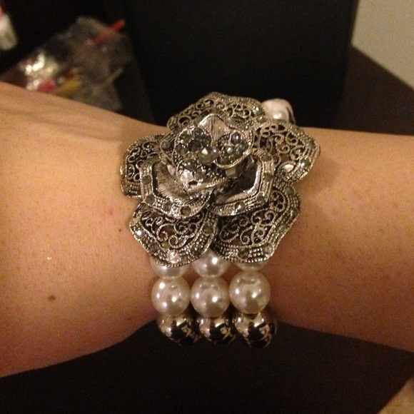 Stretch bracelet - Picture 2 of 3